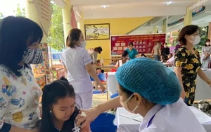 Dịch sởi diễn biến phức tạp, ca mắc tăng gần 1.600 lần so với năm ngoái