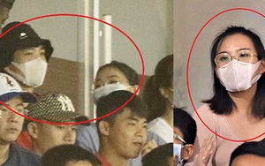 Hình ảnh gây lú: Em gái Công Phượng bị nhận nhầm là Viên Minh khi cùng anh trai đến sân Thống Nhất xem bóng đá