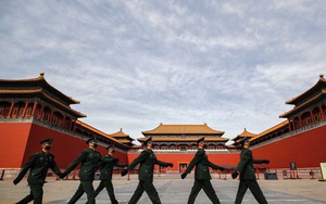 Báo Australia: Vấp phải rào cản lớn nhất do chính Bắc Kinh tự đề ra, TQ sẽ "già trước khi giàu"