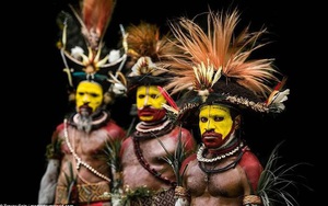 Bộ lạc bí hiểm và những tập tục kinh dị và ớn lạnh ở Papua New Guinea