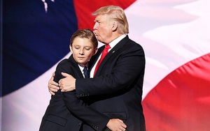 "Hoàng tử Nhà Trắng" Barron Trump và loạt khoảnh khắc gây bão cộng đồng mạng