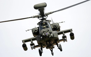 Trực thăng AH-64D Apache của Anh vô tình nã đạn vào khu dân cư