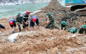 Tính phương án nắn sông Rào Trăng để tìm 12 nạn nhân còn mất tích