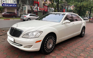 Độ kiểu Maybach, Mercedes-Benz S 550 cũ vẫn có giá rẻ hơn Toyota Corolla Altis cả chục triệu đồng