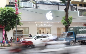 Chưa kịp khai trương, cửa hàng Apple Center đã buộc phải gỡ logo ‘táo khuyết’
