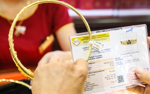 Giá vàng năm 2021: Trên đỉnh cao hay dưới vực sâu?