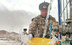 Hàng ngàn tấn hàng chuyển cho binh sĩ TQ ở vùng tranh chấp với Ấn Độ