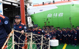 Tàu ngầm Trung Quốc chạm đáy vực Mariana - nơi được cho là sâu nhất đại dương và livestream về