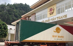 Trung Quốc yêu cầu khử trùng đối với thanh long và container lạnh từ Việt Nam