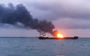 Tàu chở dầu phát nổ ngoài khơi Arab Saudi