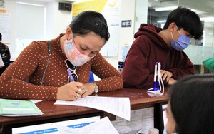 Người lao động sẽ được nhận thêm tiền lãi nếu lương chậm từ 15 ngày