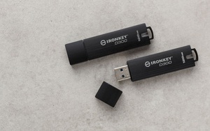 Sửa lỗi USB hoặc thẻ nhớ SD không thể format ở Windows 10