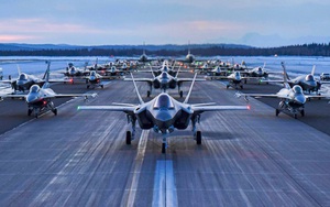 30 máy bay F-35, F-16 Không quân Mỹ "dàn trận" sẵn sàng xuất kích: Chuyện gì đang xảy ra?
