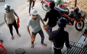 Đập phá tiệm hớt tóc vì chủ tiệm nói chuyện ồn ào