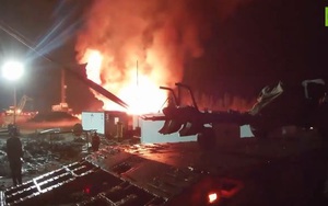 Xem quân đội Nga dập lửa giếng dầu bằng cách nã pháo chống tăng
