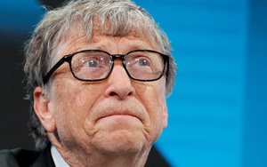 Thuyết âm mưu kinh hoàng về việc bơm chip siêu nhỏ vào vaccine COVID-19: Tỉ phú Bill Gates "chịu trận"?