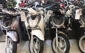 Honda SH đời cũ đội giá kỷ lục, cao hơn giá niêm yết tới gần 55 triệu đồng