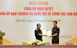 Công bố Nghị quyết của Ủy ban Thường vụ Quốc hội về công tác cán bộ