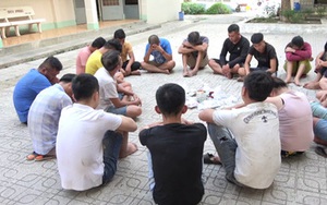 Phá sòng bạc quy mô lớn ngày cuối tuần