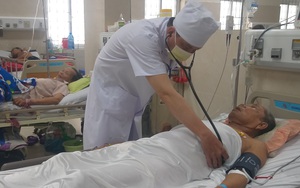 Cụ ông 87 tuổi thoát chết sau khi ngưng tim