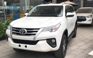 Toyota Fortuner giảm giá cao nhất hơn 100 triệu đồng tại đại lý, bản mới rục rịch ra mắt trong năm nay