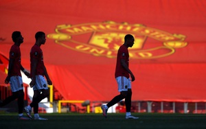Quyến rũ nhưng trắng tay, Man United đang đi vào "vết xe đổ" kéo dài 30 năm của Liverpool?