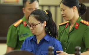 Giọt nước mắt của 2 người mẹ sau phiên xử cô gái giết người bằng trà sữa có cyanua