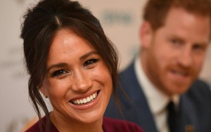 Sinh nhật năm ngoái tổ chức riêng tại Hoàng gia Anh, năm nay Meghan Markle sẽ đón tuổi mới khác biệt ra sao trên đất Mỹ sau khi đã 'tự do'?