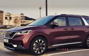 Cận kề ngày ra mắt, Kia Sedona mới lại lộ diện ngoài đời thực
