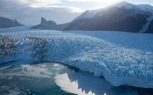 Đợt sóng nhiệt lớn tại Siberia khiến biển biển băng Bắc Cực tan với tốc độ đáng lo ngại