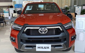 Chưa hết bom tấn, Toyota Việt Nam sắp tổng lực ra mắt Hilux, Fortuner, Innova và cả Vios mới, quyết sắp xếp lại thị trường