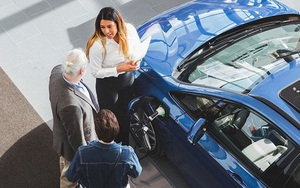 9 cách kiếm tiền của sale ô tô: Hóa ra bán xe có thể không phải thu nhập chính