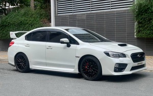 Mỗi năm chạy 5.000km, 'hàng hiếm' Subaru WRX STI 6 năm tuổi bán lại ngang giá Toyota Camry mới