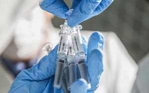 Công ty dược báo giá vắc-xin COVID-19: Trung Quốc "hét" giá cao nhất, rẻ nhất là của Anh