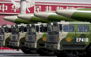 Trung Quốc phóng tên lửa ra Biển Đông