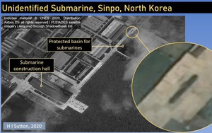 Xuất hiện tàu ngầm bí ẩn ở Triều Tiên?