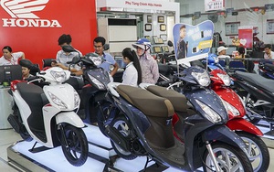 Mỗi phút Việt Nam tiêu thụ 6 chiếc xe máy: Honda đã kiếm lời tại thị trường Việt Nam như thế nào?