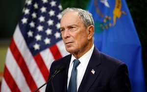 Tỷ phú Bloomberg dự tính rót 100 triệu USD để giúp ông Biden thắng cử