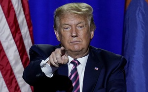 Trump thừa nhận từng định dùng “một phát súng” để hạ Tổng thống Syria