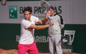 Dominic Thiem: Điều kiện thi đấu ở Roland Garros còn khó hơn đối đầu với... Nadal