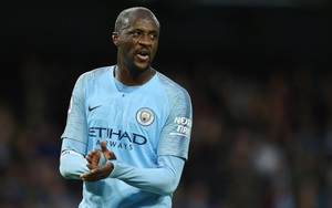 SỐC: Yaya Toure "môi giới gái mại dâm", bị đồng đội đuổi cổ