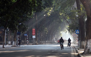 Giao thông các tuyến phố Hà Nội thông thoáng ngày cuối tuần đầu năm 2021