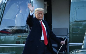 Tỷ lệ ủng hộ ông Trump tăng trở lại sau 8 ngày rời Nhà Trắng