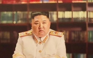 Hình ảnh khác lạ chưa từng thấy của nhà lãnh đạo Triều Tiên Kim Jong Un