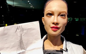 Sophia, robot đầu tiên có quyền công dân, giờ muốn có con, xây dựng gia đình