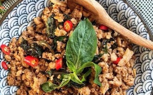 Thịt heo xào theo cách này cả nhà ăn mãi không chán