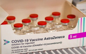 Anh bổ sung một tác dụng phụ rất hiếm gặp của vaccine AstraZeneca