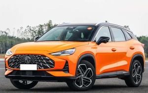 Hàng hot MG One rục rịch về Việt Nam: Màn hình kép 30 inch như 'Mẹc', có công nghệ tự lái, cạnh tranh Honda CR-V