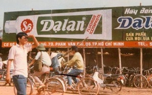 Loại kem đánh răng nhà nhà đều có thập niên 90: 
Lần đầu người Việt được mua hàng- trúng ti vi, "người đại diện hình ảnh" vô cùng đặc biệt