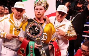 Canelo thống nhất 4 đai vô địch hạng siêu trung